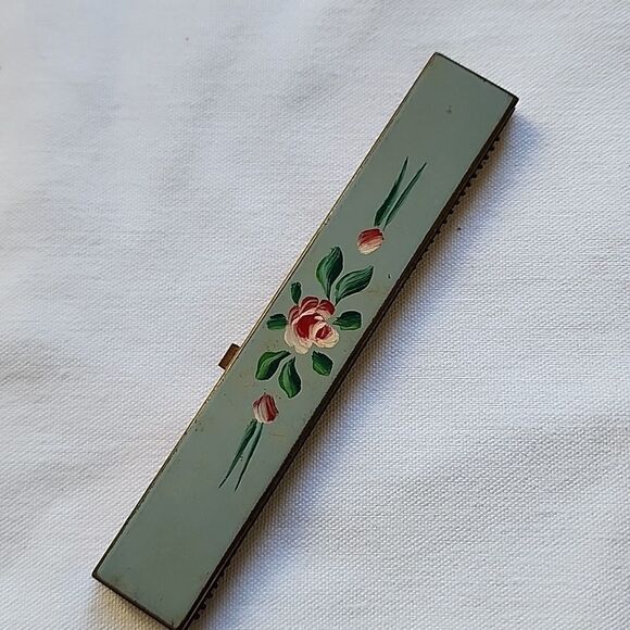 Vintage 1950's Brass and Guilded Enamel Comb with Handpainted Florals - Picture 3 of 8